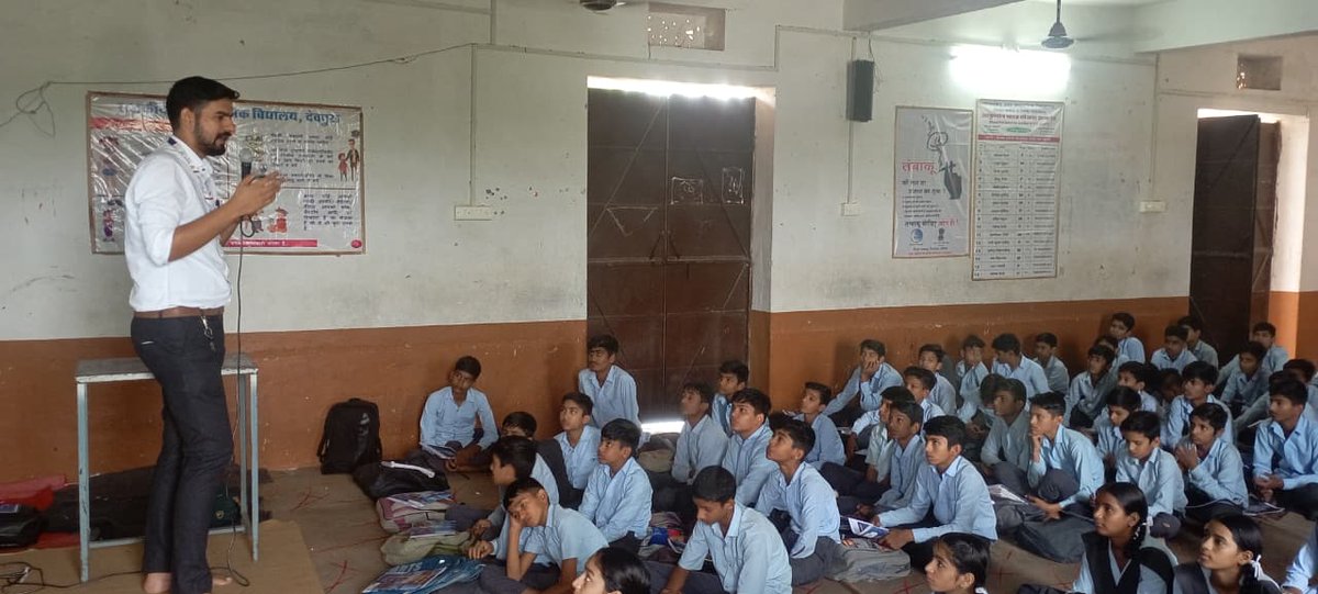 Remarkable2016's tweet image. Discovering strengths, defining futures!
Rajsamand students take a step toward success with Remarkable Education’s Skill Mapping Session.
#CareerGuidance #PsychometricAnalysis #StudentSuccess #YouthEmpowerment 
@narendramodi @Ra_THORe @kiransnm @KumariDiya @AshwiniVaishnaw