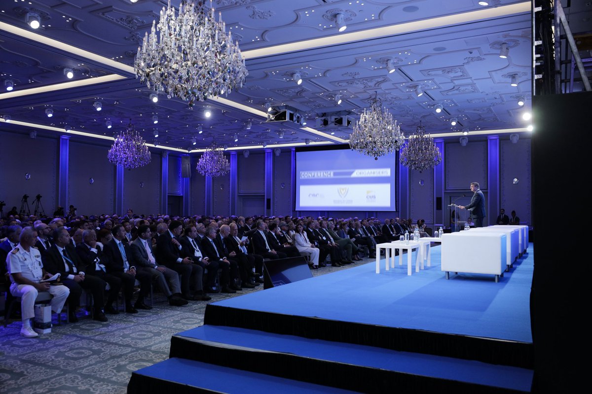 Apostolos Tzitzikostas tweet media