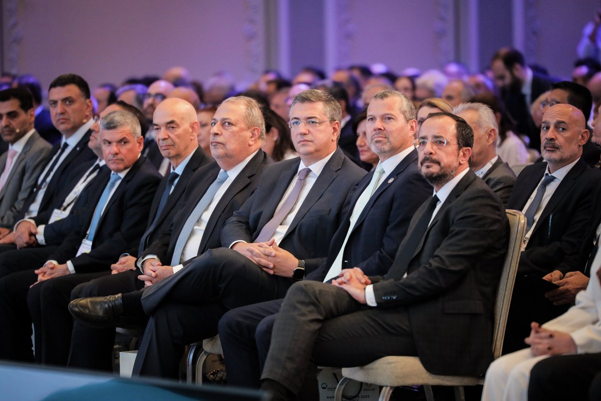 Apostolos Tzitzikostas tweet media