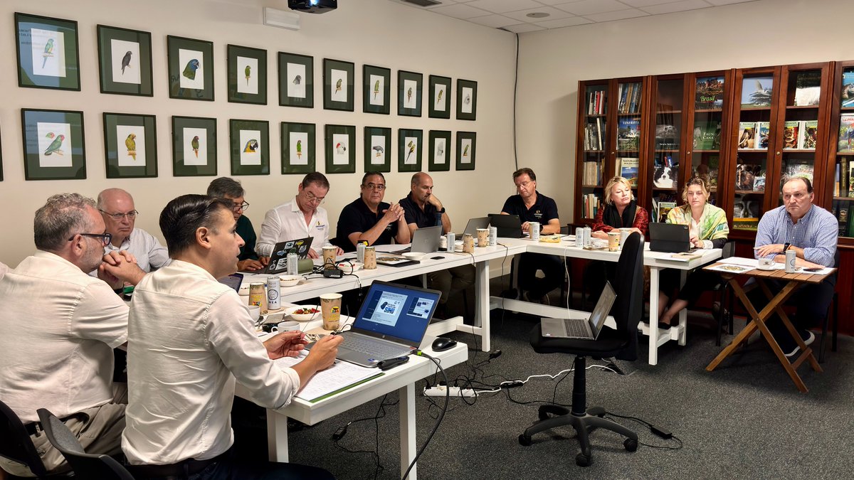 Concluyó la reunión anual del Consejo Científico de Loro Parque Fundación 🌍. Renovamos nuestro compromiso con proyectos de larga trayectoria e impulsamos nuevas iniciativas de investigación y conservación para continuar salvando especies y ecosistemas únicos🦜💚.