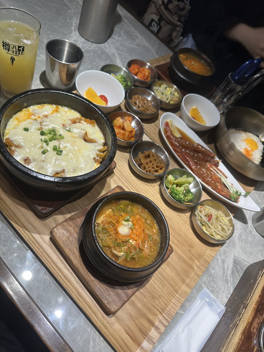 𝑨𝒚𝒂 🍓ྀིྀི tweet media