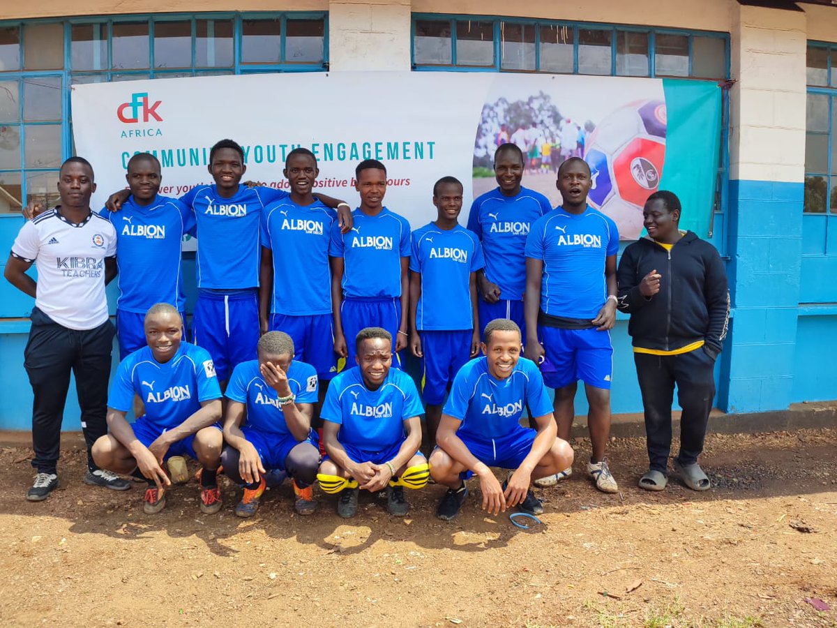 cfkafrica's tweet image. Teachers in #Kibera celebrated #WorldTeachersDay with over 120 educators from public and informal schools participating in sports and a mental health session on self-care. The event highlighted their vital role in shaping young minds and strengthening communities. #CFKAfrica