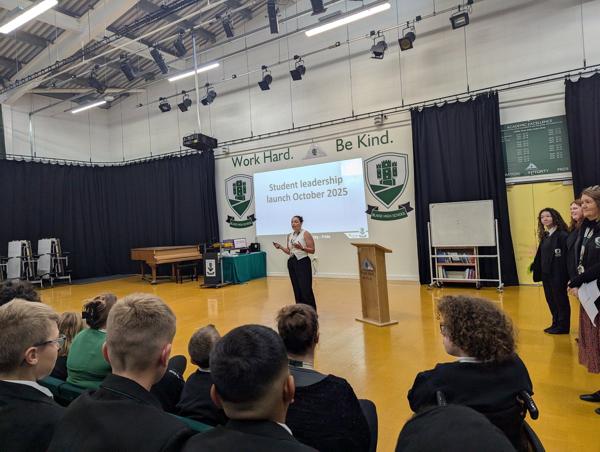 BlaiseHighSch's tweet photo. Wonderful assembly this morning from Miss Coles; The launch of our student leadership team for unit 1 🏔️⭐ #LeadersOfBlaise #WorkHardBeKind #CharacterReps https://t.co/xxuFIjSXMF