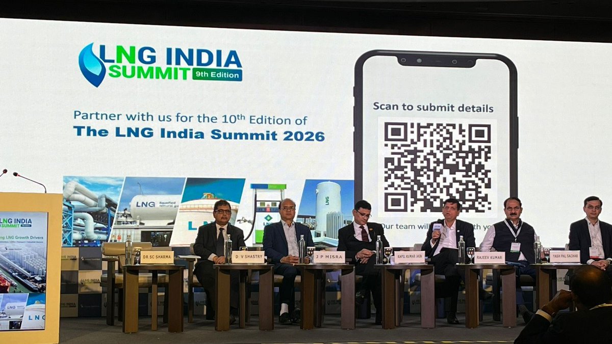Shri Rajeev Kumar, Chief General Manager, Marketing, O&amp;M and HSSE (Gas), BPCL, was a panelist at the 9th LNG India Summit during the leadership discussion on the theme “Small Scale LNG Business – Building a Robust Ecosystem from LNG Terminals to CGD Entities / LNG Users.”

During
