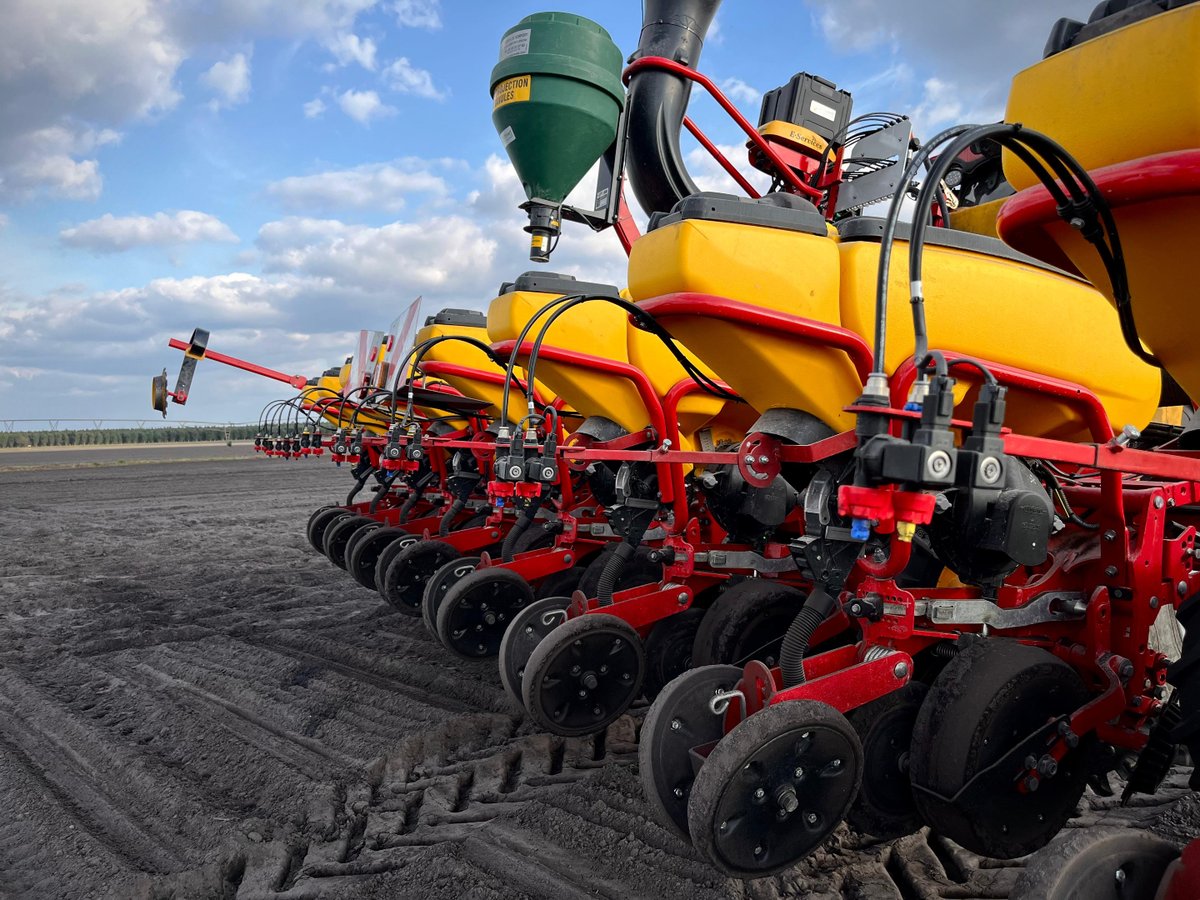 Softivert's tweet image. 🌾 JumpBuse suit votre rythme 🚜 : deux buses en une, la seconde prend le relais à vitesse élevée ⚙️ Débit optimal, précision, installation simple et autonome.🔥 Vitesse et précision enfin compatibles, sans compromis.