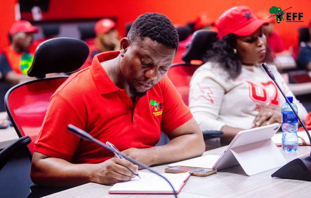 EFFSouthAfrica's tweet image. ♦️In Pictures♦️

EFF Councillors in the City of Johannesburg in a meeting with the Deputy President @GardeeGodrich and Secretary General @DlaminiMarshall at Winnie Madikizela Mandela House.

#EFFinGovernment