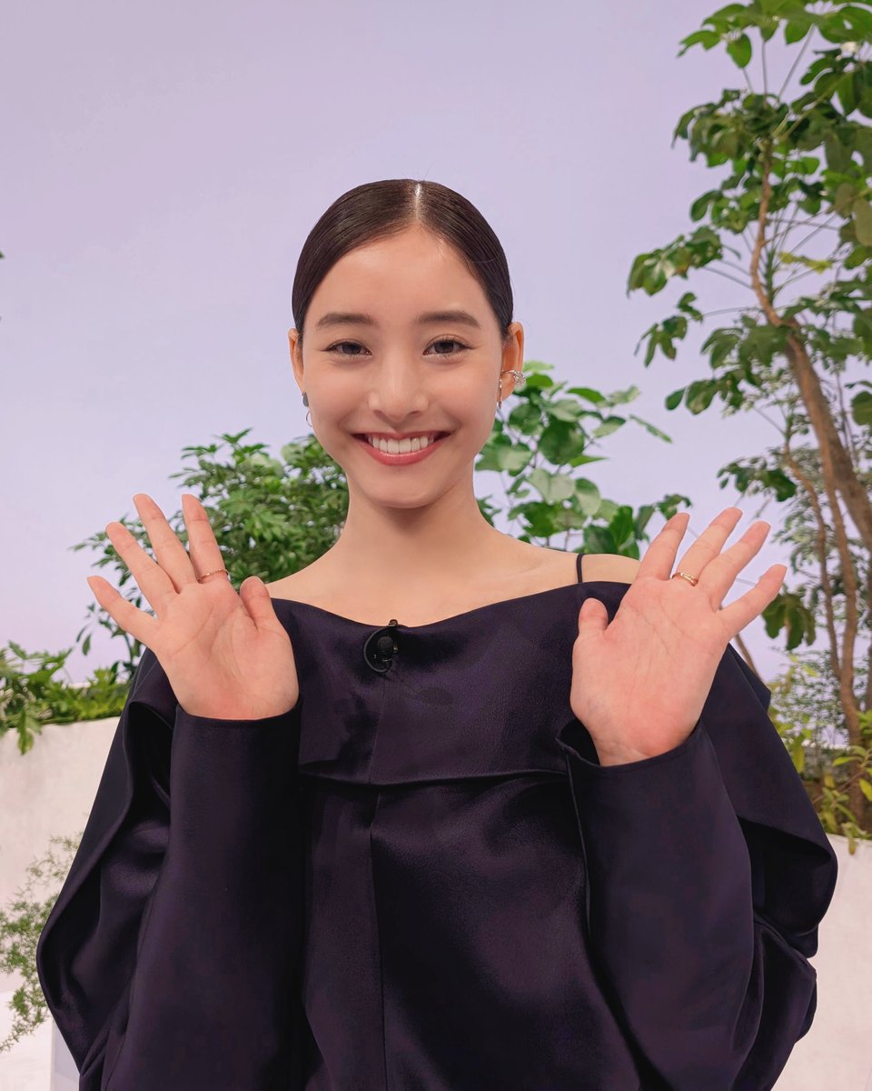 ANOTHERSKY_NTV's tweet image. 今週のアナザースカイは
俳優の #新木優子 さん IN バルセロナ✈️
収録後のソロショットをお届け!
キュートな笑顔でパシャリ📸🫶
#ANOTHERSKY #アナザースカイ #Pixelで撮影 #バルセロナ