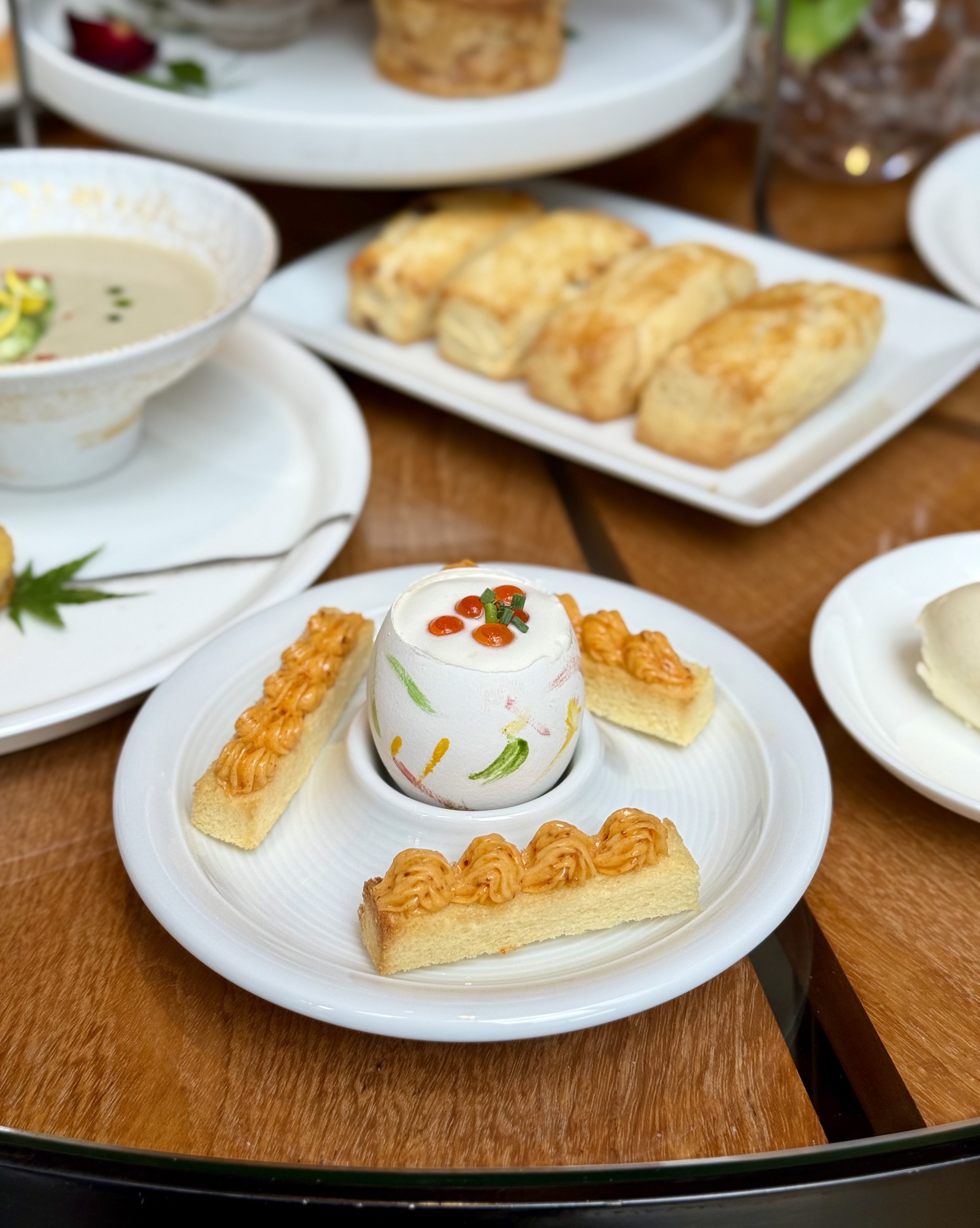 版画　マスカットと白い皿 版画 マスカットと白い皿 版画 マスカットと白い皿 版画