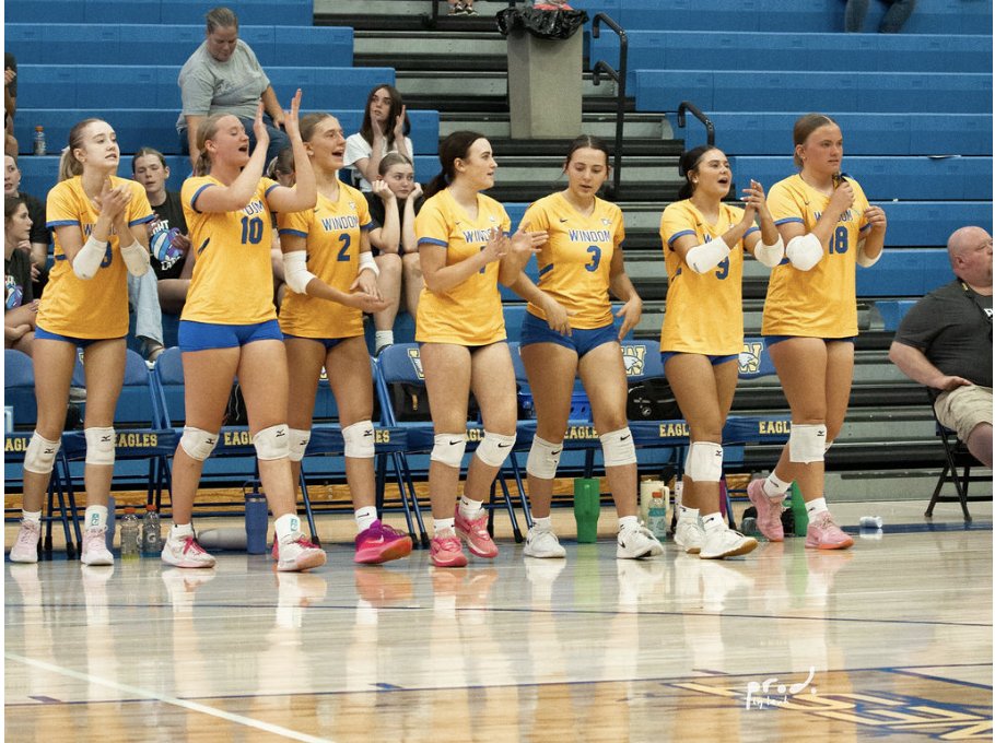 WindomEagles's tweet photo. Eagle Volleyball is on the road tonight at Redwood Valley!
📍 Redwood Valley HS – Redwood Falls
🕓 4:45 C | 🕕 6:00 B | 🕖 7:15 Varsity
🎟️ Tickets: https://t.co/xJ6cJ9bSC1
📺 Stream: https://t.co/wcldGpYbkW https://t.co/kteZ7PnNwu