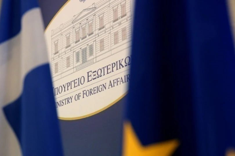 🔘Εκεί στο Υπουργείο Εξωτερικών <a href="/GreeceMFA/">Υπουργείο Εξωτερικών</a> είστε με τα καλά σας ;;;🤕
Μαζέψατε εκτός από τα δικά μας ανθελληνικά σκουπίδια και τα ξένα με έξοδα μας από την εκδρομούλα τους …;🤬

Εεερε Γρηγόρης <a href="/grigoris_d/">GDimitriadis</a> που σας χρειάζεται.🙏🏻

#StandWithIsrael ✌🏻🤍🇮🇱
