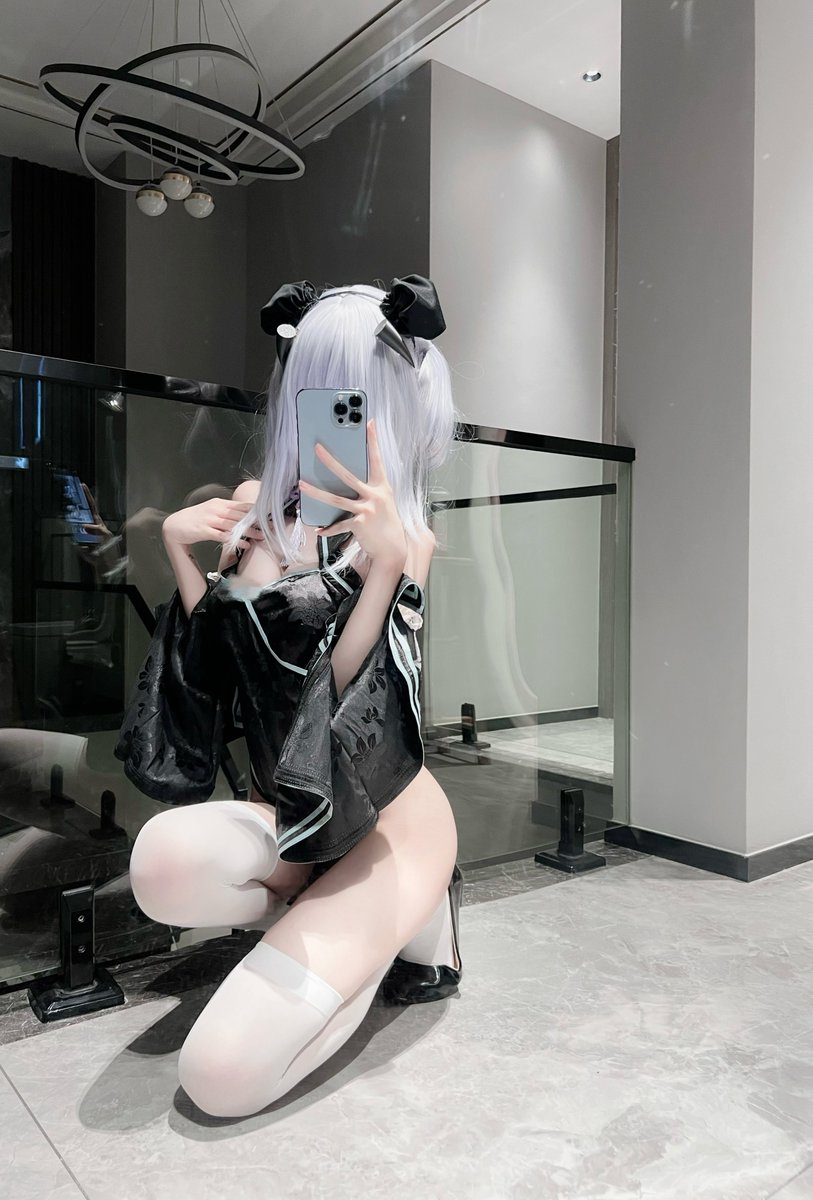 白色泡沫 tweet media