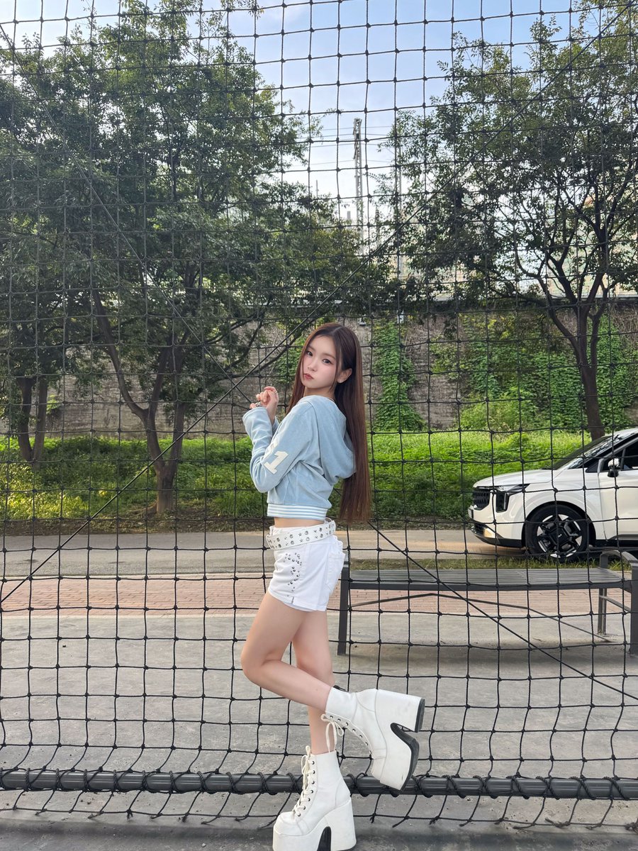 [HI-💌]

이유언니예용🐥⸒⸒

#HITGS #힛지스
#IYOO #이유