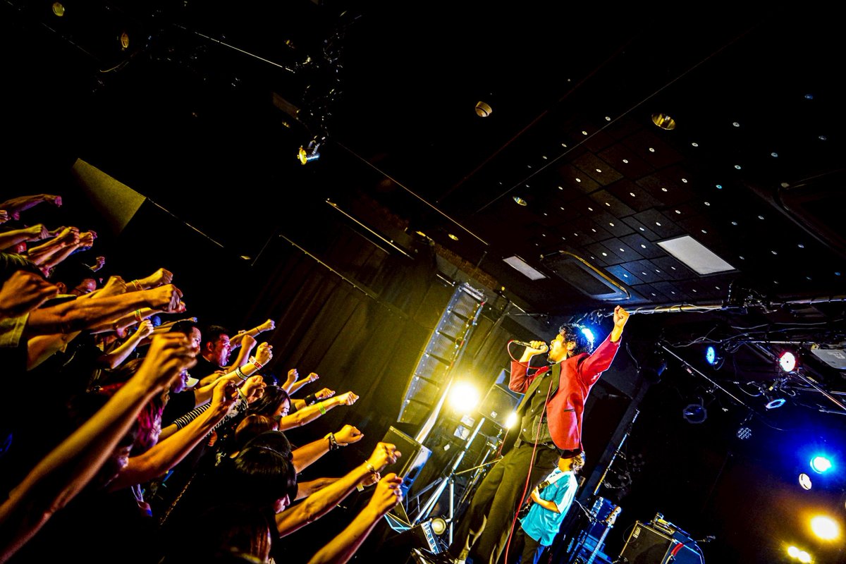 inasen_official's tweet image. ／
📢今週末のイナ戦はこちら!!🔥
＼

&quot;BEST☆HIT TOUR 2025 -風神雷神祭-&quot;
📅10/11(土) 
📍熊本B.9 V1
⏰OPEN 15:30/START 16:00

📅10/12(日) 
📍大分DRUM Be-0
⏰OPEN 15:30/START 16:00

☟チケット販売中!!
🎫sma.co.jp/s/sma/music/in…

#風神雷神祭 雷神編ファイナルです!!
ぜひお越しください!!
