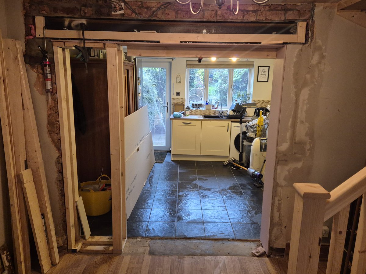 🔨 Project in Progress: Staircase + Kitchen Wall Transformation 🏡

✅ Old staircase out, new one installed
✅ Kitchen wall coming down – opening up space for sliding doors
✅ Structural work + plastering underway

#birminghamconstruction #ConstructionUpdate #StaircaseDesign