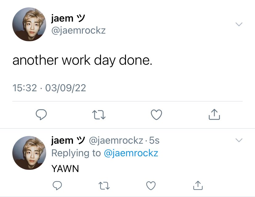 dazaively's tweet photo. before vs after getting a job... see how he completely lost his spirit #stayjobless https://t.co/r2vk5qpoOi