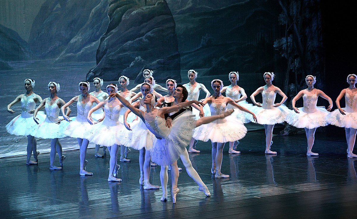 The International Ballet Company llega al Palacio de Congresos de Zaragoza para representar El Lago de los Cisnes, la obra maestra de Tchaikovsky.

🗓️9 de noviembre de 2025
🕛18:30 h
📍Palacio de Congresos de Zaragoza

🎟️entradas.ibercaja.es/compra/lago-de…