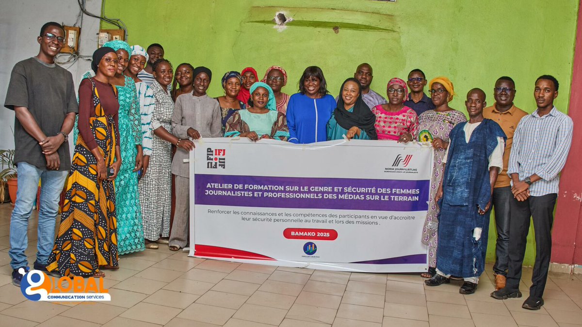 A Bamako, des femmes journalistes et professionnels des médias formés sur leur sécurité personnelle sur terrain.

A lire l'article sur notre site ✍️ bit.ly/42oPpVA