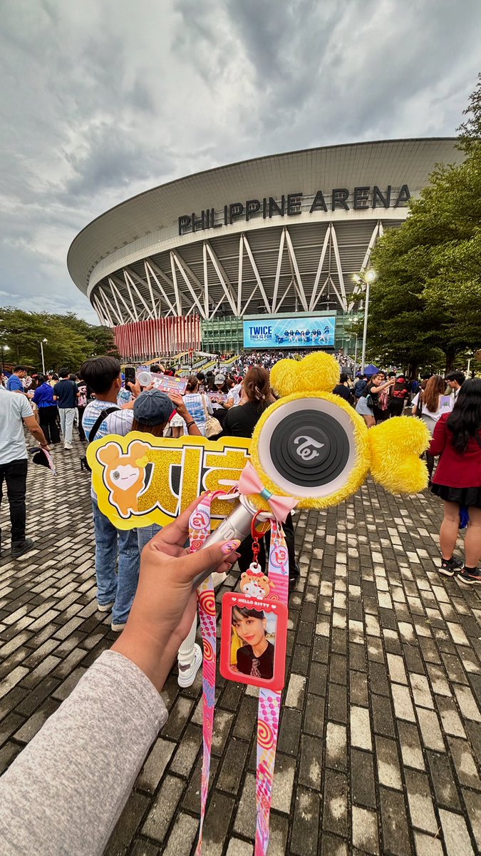 ggomcart's tweet photo. 100425 ♡ jihyo nameboard made by @E4GLEJ4Y! thank youuu #E4GLEJ4Yproofs https://t.co/SxdHDbtq9g