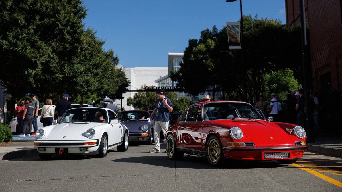 Porsche Newsroom tweet media