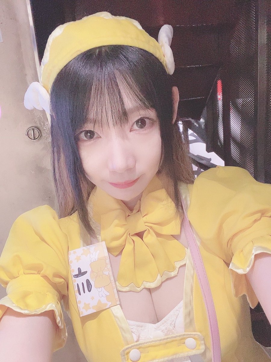 OPEN！！してますっ！！
旧制服だよ！全員集合〜·̩͙꒰ঌ🐣໒꒱·̩͙