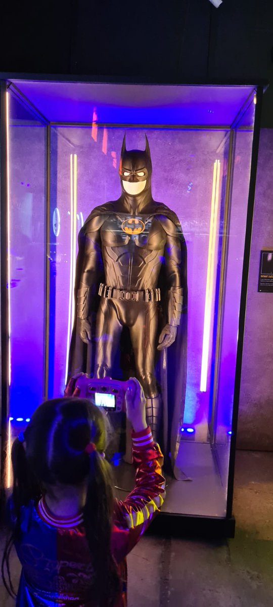 luminoki's tweet photo. @TheRecluseJuan @TheCinesthetic I did, we went as a family but I think my kids got bored of me being their own personal audio tour https://t.co/caJc3PhEfE