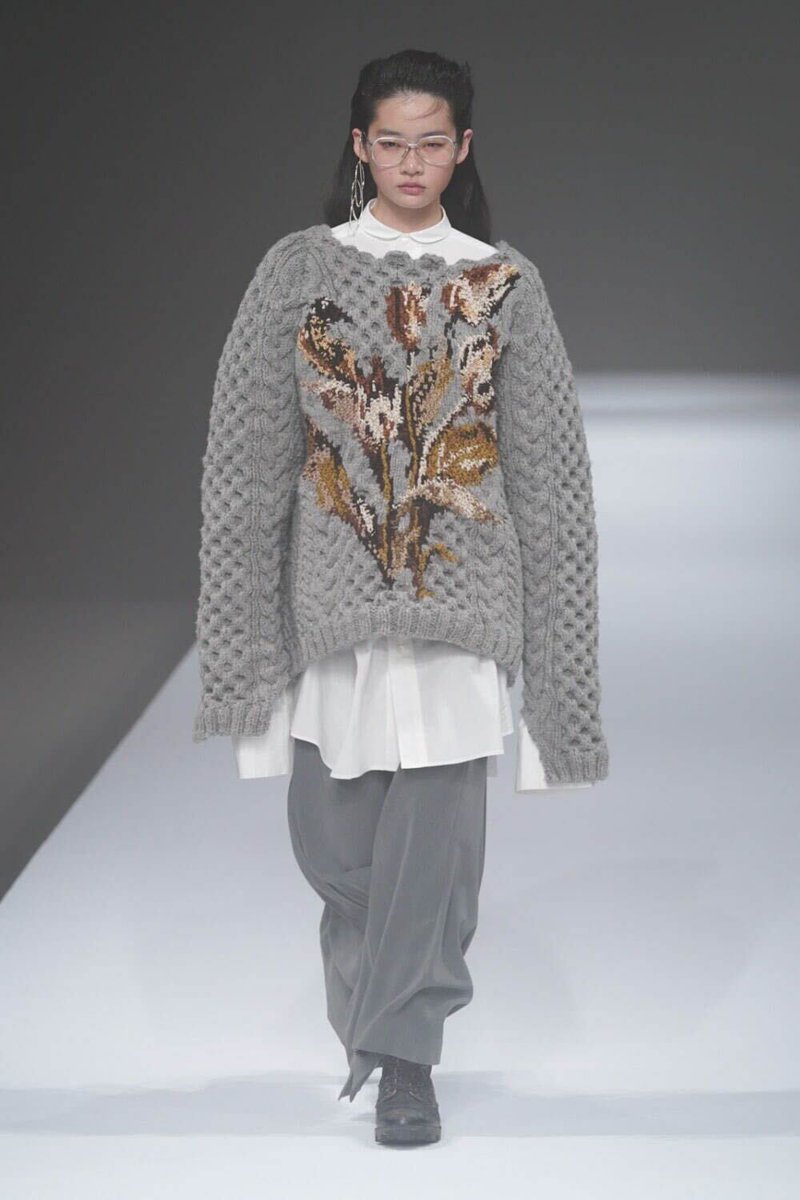 新着】ニットブランド #ピリングス がブランド初の書籍を100部限定で