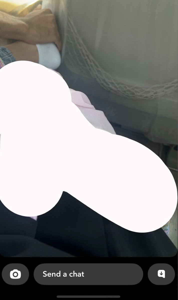 صديقتي بدون سبب مع اوبر: