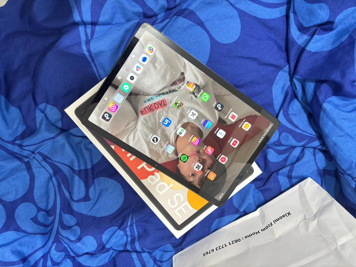 strbrryes's tweet photo. WTS Redmi pad SE 
spesifikasi nya cek sendiri aja ya di https://t.co/3Zl7GgEvP6

💸 1,8 BOLEH NEGO TAPI YG WAJAR PLIS, nanti dikasi case 2 sama keyboard dan mouse yaakk

#zonauang https://t.co/8xMh3veoBD