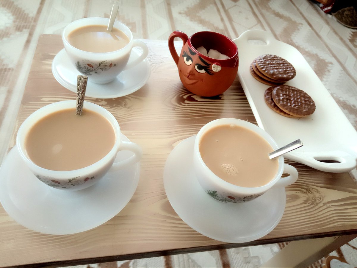 MERVE31868710's tweet image. ***
Dünya telaşına kısa bir mola....🥰😋

#7Ekim #Salı #Coffie