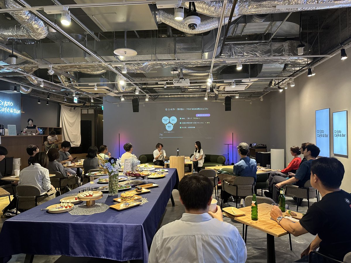 やってます！
なんか大盛況！