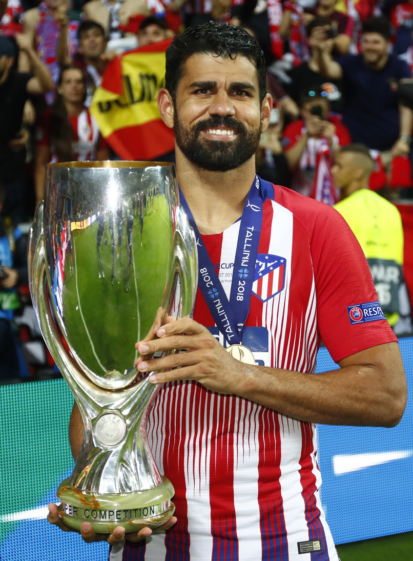 Happy birthday, Diego! 🥳❤️🤍