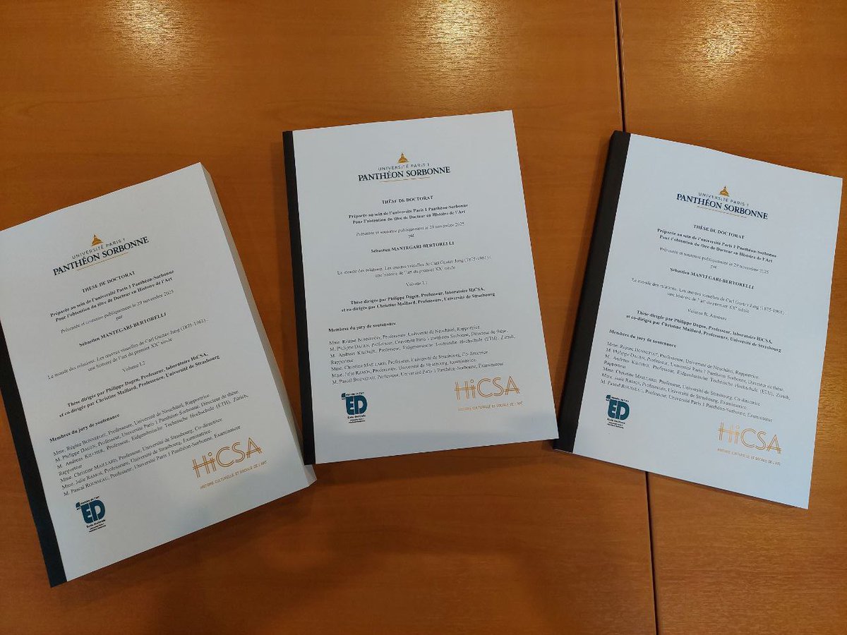 Sebphanes's tweet image. Thèse déposée - et imprimée !
Merci infiniment à tous ceux qui m'ont soutenu dans cette aventure. Maintenant, dans l'attente des pré-rapports !