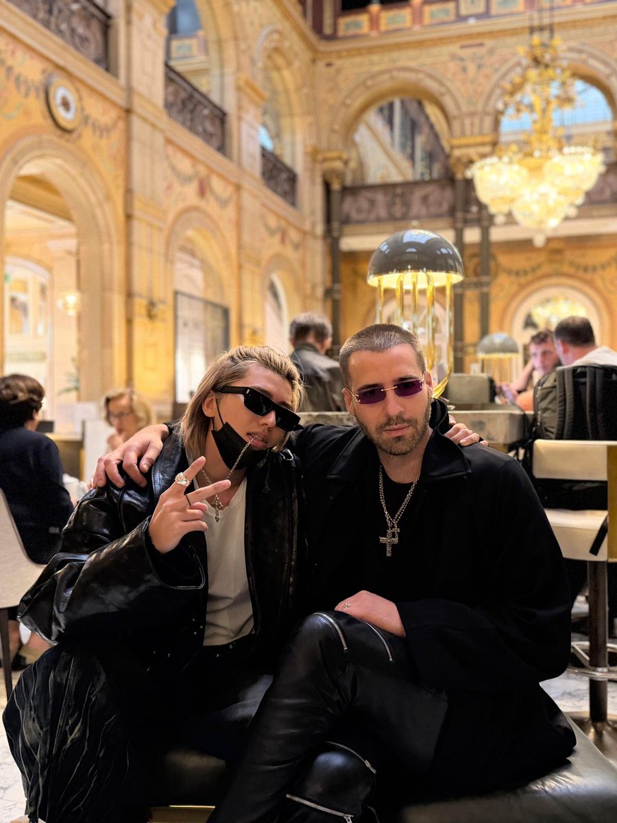 Emanuele Bicocchi and <a href="/kun_officialx/">KUN</a> in Paris