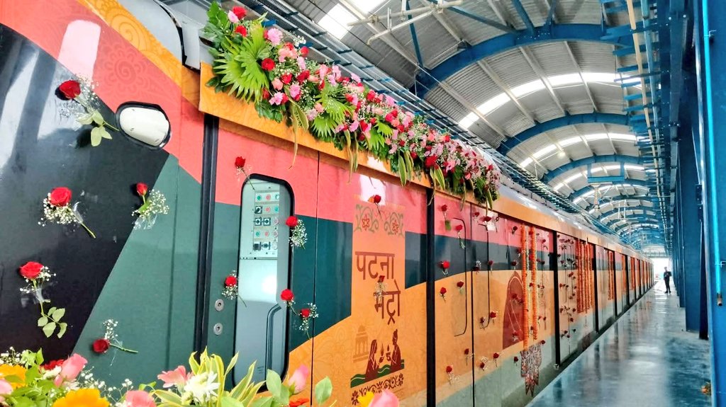 TechAnsuman's tweet image. Patna Metro Update!

The first phase of Patna Metro has been inaugurated and is open to public from 7 October 2025. 

It will run between ISBT - Zero Mile - Bhootnath with fares from ₹15 to ₹30. 

Operating hours: 8 AM to 10 PM daily.

#PatnaMetro #Bihar