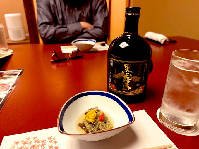 今日は尊敬するイケおじ社長様と一緒にフグとかイカを食べますうう!

うますぎるーーっ!!! 