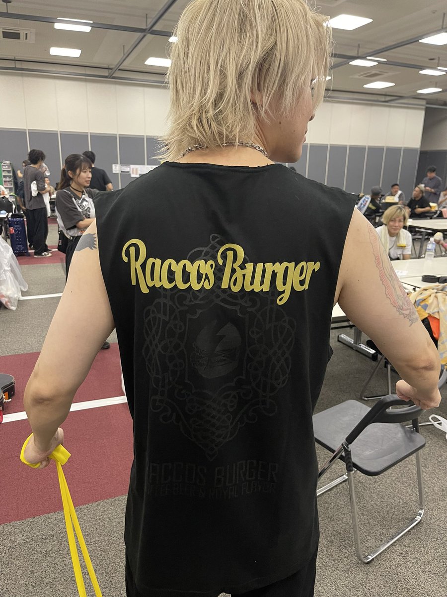 IdolPunchRacco's tweet image. 片付けで走り回ってた！(照)
大展示場も中展示場も10/5の23:58に完全撤収！
制作のみんな凄いチームで感動！
つーか、I SCREAM FESTA 2025の写真全然撮ってない事に気づく。(ウケる)