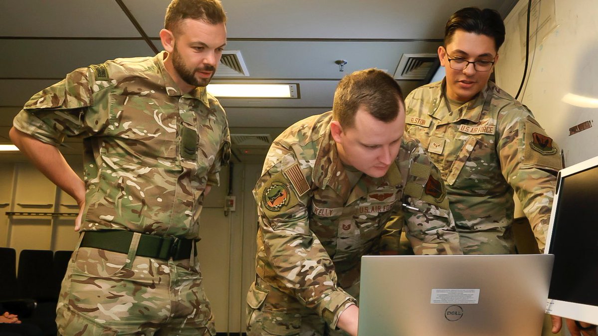 DefenceOps's tweet image. 🤝 Stronger together, on sea & in cyberspace.
🛡️UK Cyber Protection Team + members of the 900 CPT from @usairforce 67 Cyberspace Wing
📌@HMSPWLS ,Yokosuka
🎯 Joint Defensive Cyber Ops
🌏 Protecting @COMUKCSG from cyber threats in the Indo-Asia Pacific
@16AF_AFCYBER @CSOC_MOD