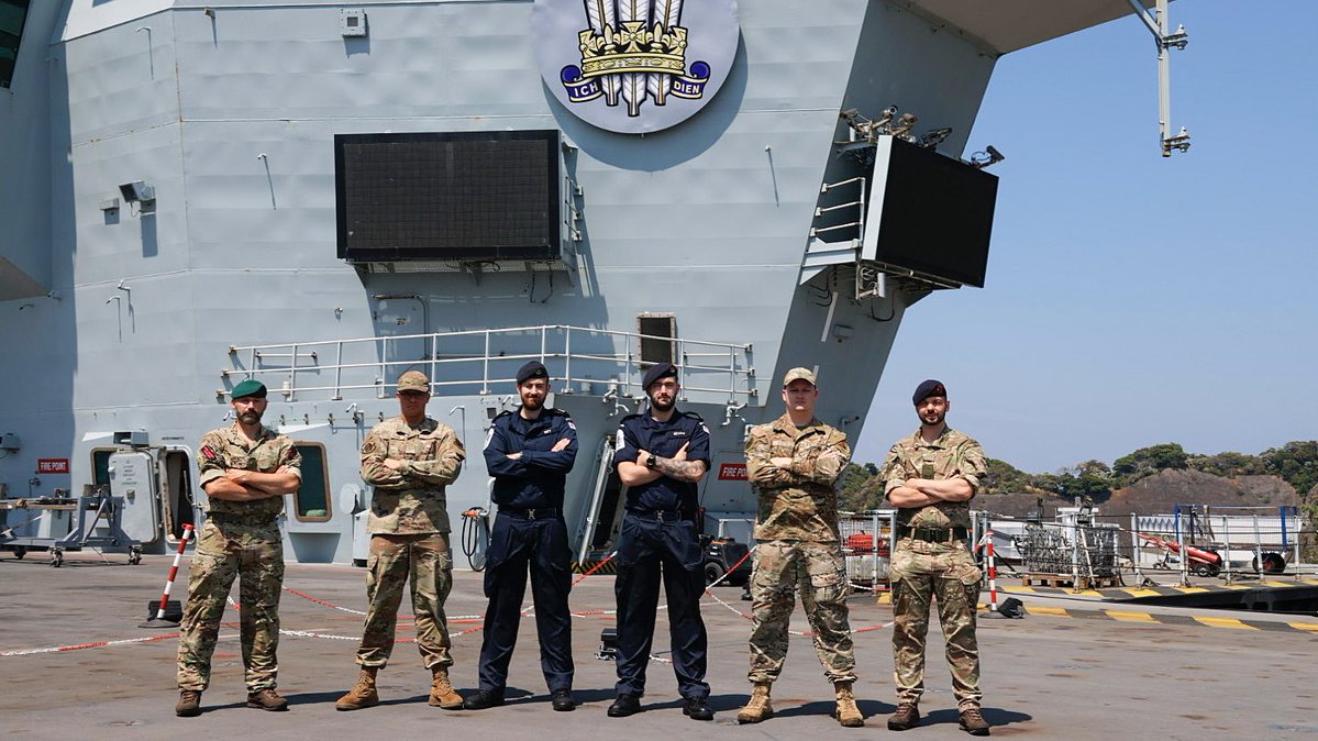 DefenceOps's tweet image. 🤝 Stronger together, on sea & in cyberspace.
🛡️UK Cyber Protection Team + members of the 900 CPT from @usairforce 67 Cyberspace Wing
📌@HMSPWLS ,Yokosuka
🎯 Joint Defensive Cyber Ops
🌏 Protecting @COMUKCSG from cyber threats in the Indo-Asia Pacific
@16AF_AFCYBER @CSOC_MOD