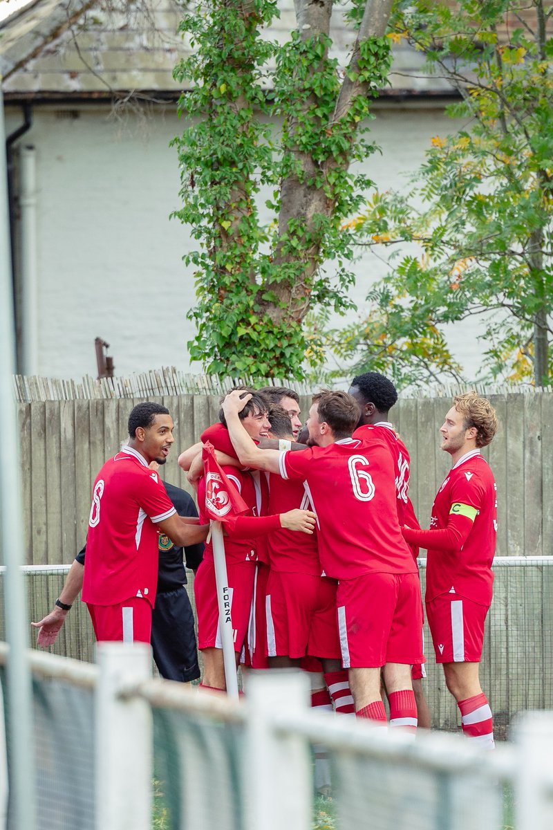 ITS MATCH DAY

We on the road this evening and travel to <a href="/HarlowTownFC/">Harlow Town FC</a> 

<a href="/SSMFLOfficial/">Spartan South Midlands Football League Official</a>. Prem. 7.45ko.
The Harlow Arena, CM19 5BE.

#UTC 🐓