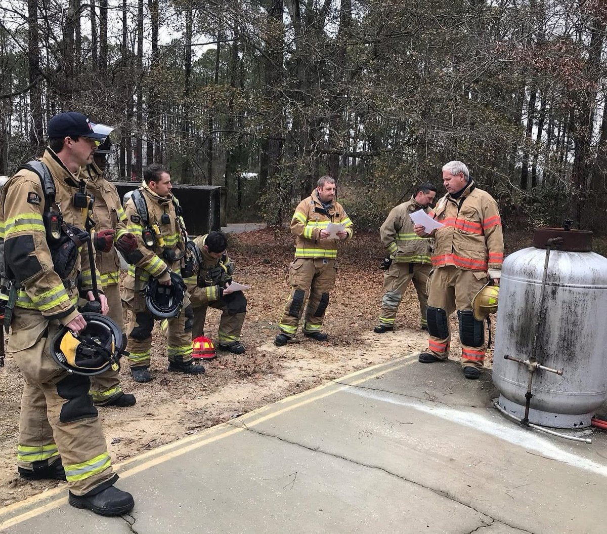 🔥 I see too many officers in the fire service focused on the wrong things — still acting like a buddy instead of the boss. <a href="/fireengineering/">Fire Engineering</a> <a href="/chieflasky/">Rick Lasky</a> <a href="/Commandsafety/">Christopher J. Naum, SFPE</a> <a href="/MikeyGagliano/">Mike Gagliano</a> <a href="/chiefsalka/">John J. Salka, Jr.</a> <a href="/ChiefBruno/">Chief Alan Brunacini</a> 
.#Leadership #FireService #Mindset