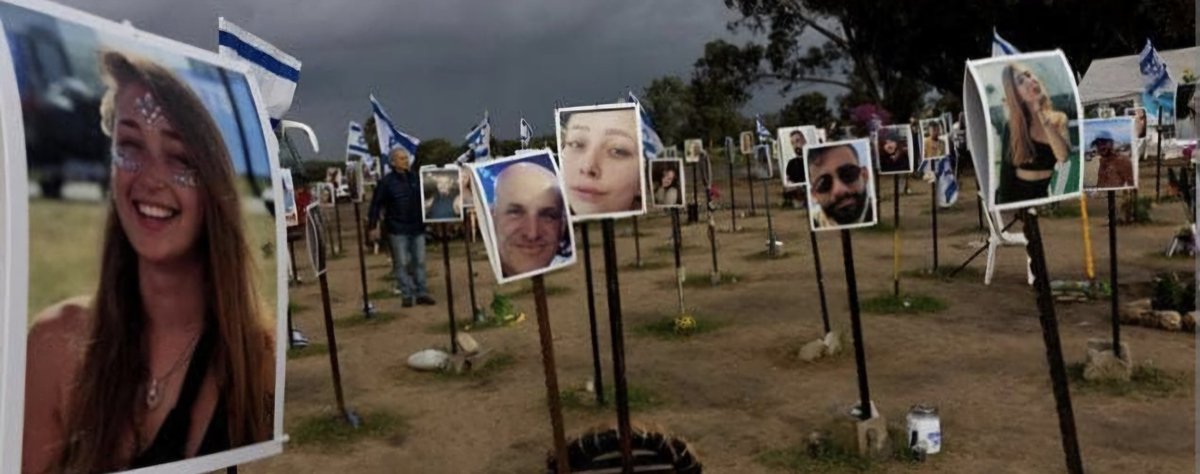 DeShindig's tweet image. Il 7 ottobre di 2 anni fa non è stato solo il giorno di una enorme tragedia; è stato il giorno in cui ci siamo scoperti carichi di odio, di bisogno di vendetta e tribalismo. Insomma più stupidi e deboli di quanto immaginassimo