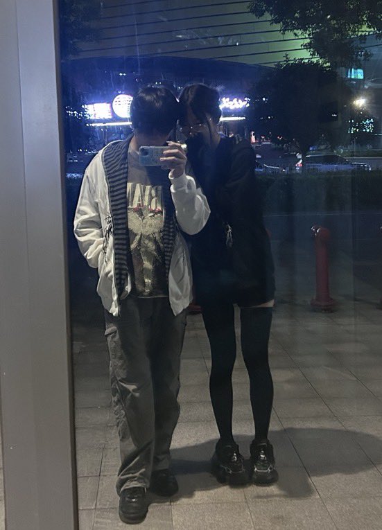 errorkiity's tweet photo. 喜欢这个人 https://t.co/0bXtFCwVCZ