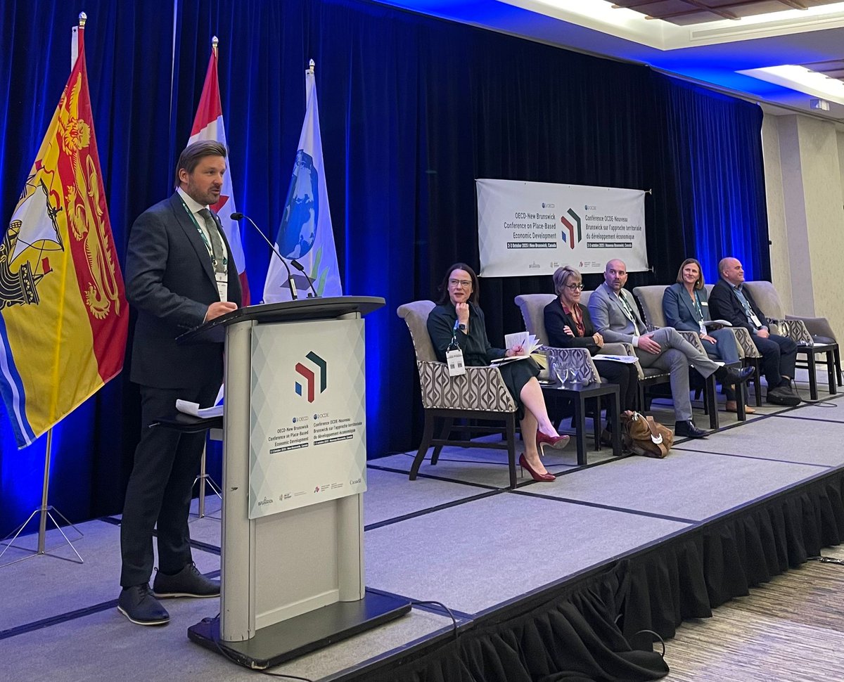 almulrooney's tweet photo. Back from Canada after the @OECD_local &amp; Government of New Brunswick conference. 

Proud to share the West of Ireland’s story  - from Connected Hubs to creative economy &amp; investment - and to build new partnerships that will shape our region’s future.

#OECDNBConference https://t.co/dXgtzGjUDB