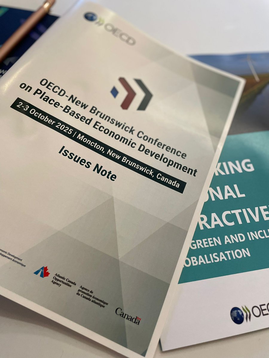almulrooney's tweet photo. Back from Canada after the @OECD_local &amp; Government of New Brunswick conference. 

Proud to share the West of Ireland’s story  - from Connected Hubs to creative economy &amp; investment - and to build new partnerships that will shape our region’s future.

#OECDNBConference https://t.co/dXgtzGjUDB