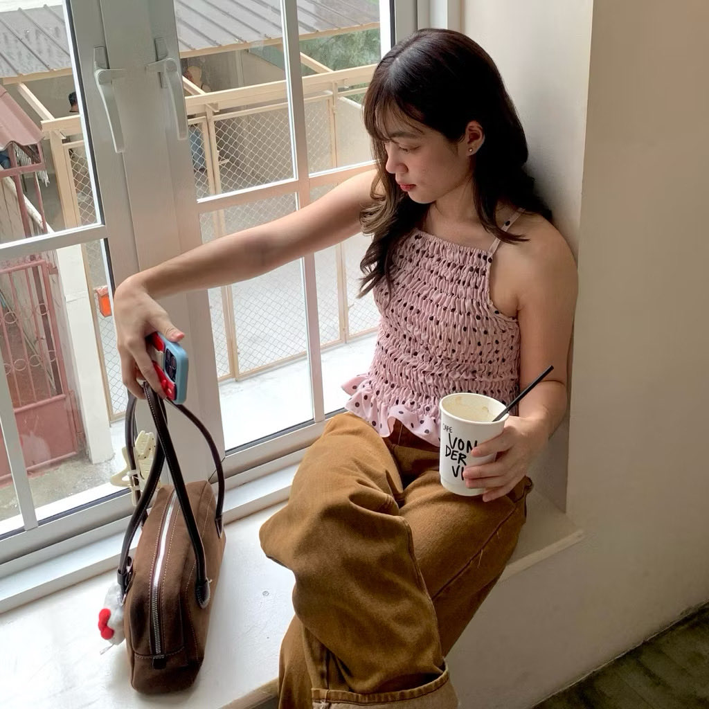 usedbysolr's tweet photo. 𓏔 เสื้อสายเดี่ยว Polkadots ยังไม่เคยใส่มือ 1 
‧˳ 🧁🛼  300 รส  

#ส่งต่อเสื้อผ้า #ส่งต่อเสื้อผ้ามือสอง #เสื้อผ้ามือสอง #ส่งต่อเสื้อผ้ามือ2 #vghbkk #bemingbkk #cintageshop #stylistshop #ส่งต่อcintage #โล๊ะตู้ #ส่งต่อstylist https://t.co/Pj0iE6AlYv