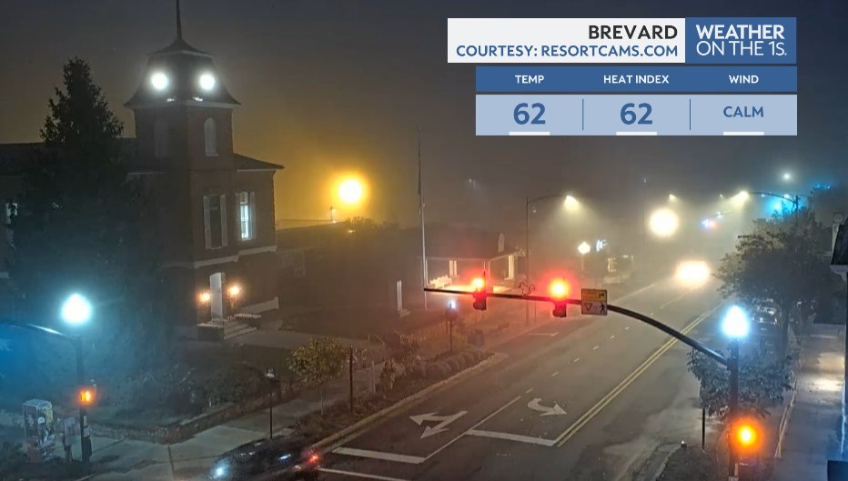 eastwx's tweet image. Sort of a Spooky Season look to the morning in Brevard with some fog in place while Charlotte and Greensboro look pleasant. A few showers in the western mountains could impact other mountain areas this morning. #ncwx #cltwx #triadwx #wncwx