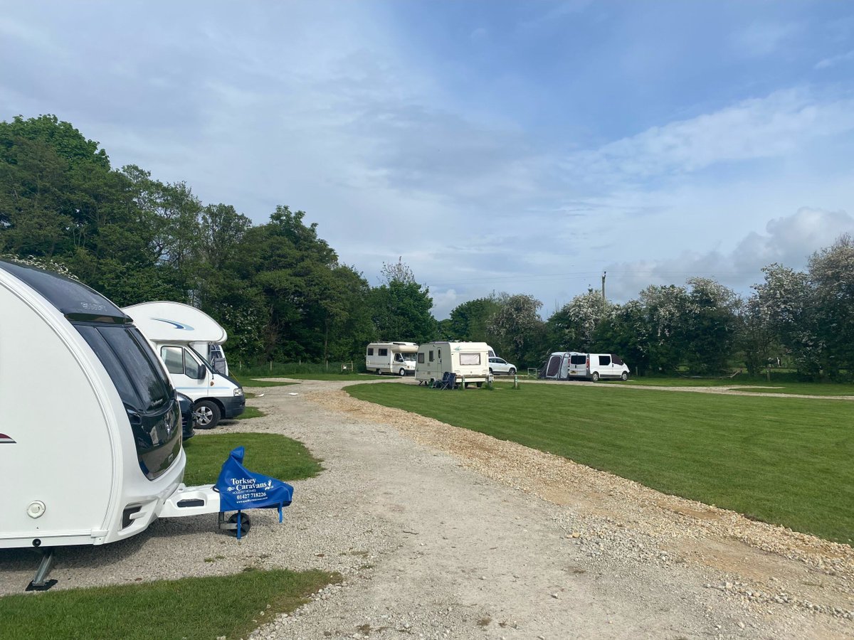 Camping_Direct's tweet image. 🌿 Nestled in the heart of the beautiful North Yorkshire Moors, Ingledene Beckside Campsite offers a peaceful countryside escape just a short stroll from the bustling market town of Pickering. 

camping-directory.uk/3888 

#Pickering #NorthYorkshireMoors #MotorhomeAdventures