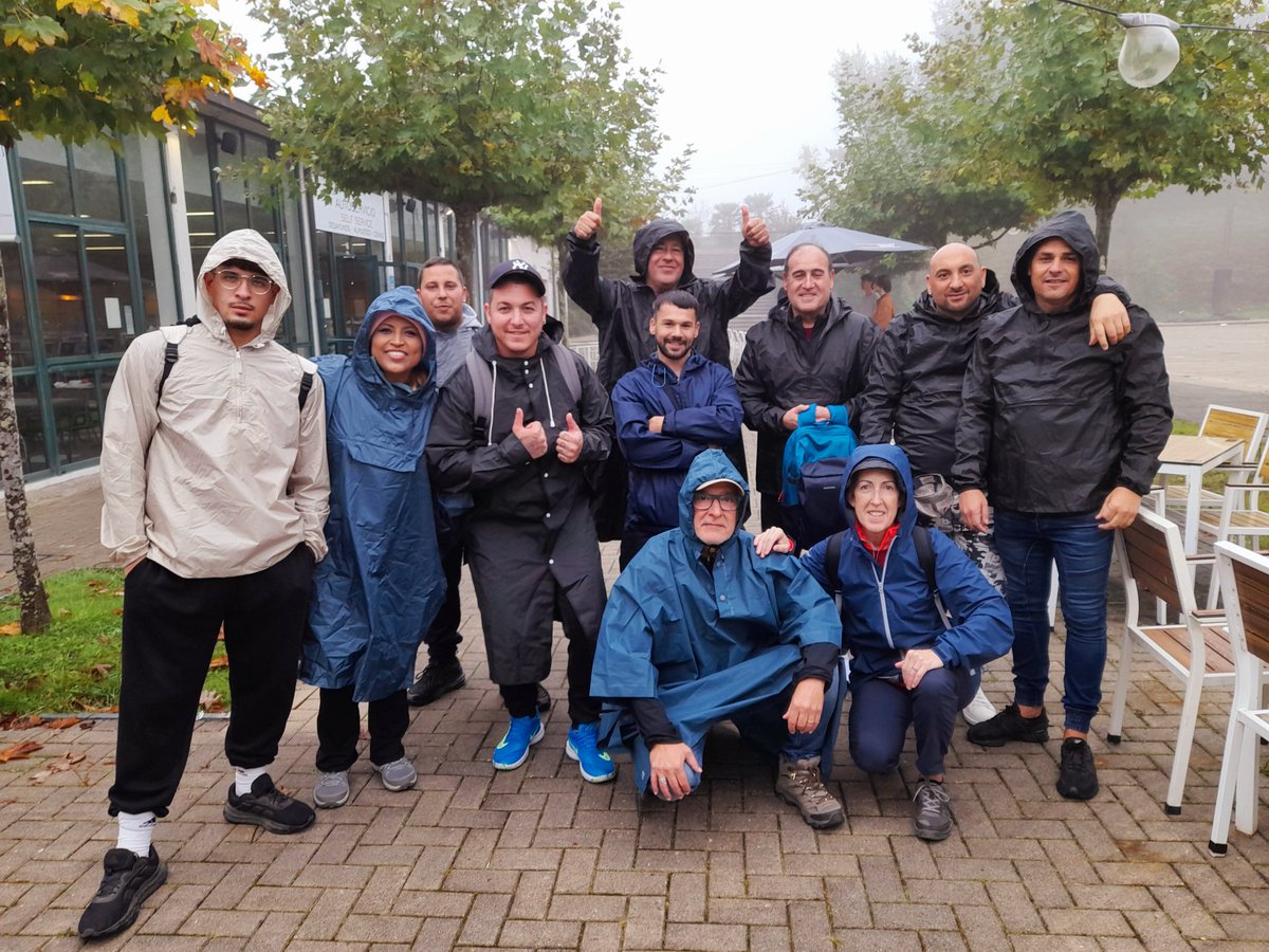 🎒En el Camino de Santiago Penitenciario, en el que hemos participado, los internos compartieron su vivencia:

“Este camino no solo ha sido exterior, sino interior, hacia un horizonte de fortaleza y esperanza en el Dios de la vida”.

<a href="/IIPPGob/">Instituciones Penitenciarias</a> #ObrasSocialesHHCC #CarismaVicenciano