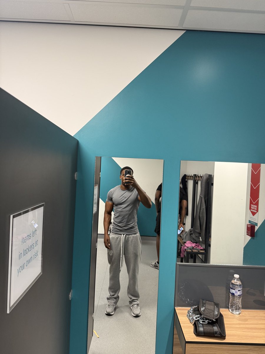 J6Foe's tweet photo. 🔁 https://t.co/94IFqCVJME