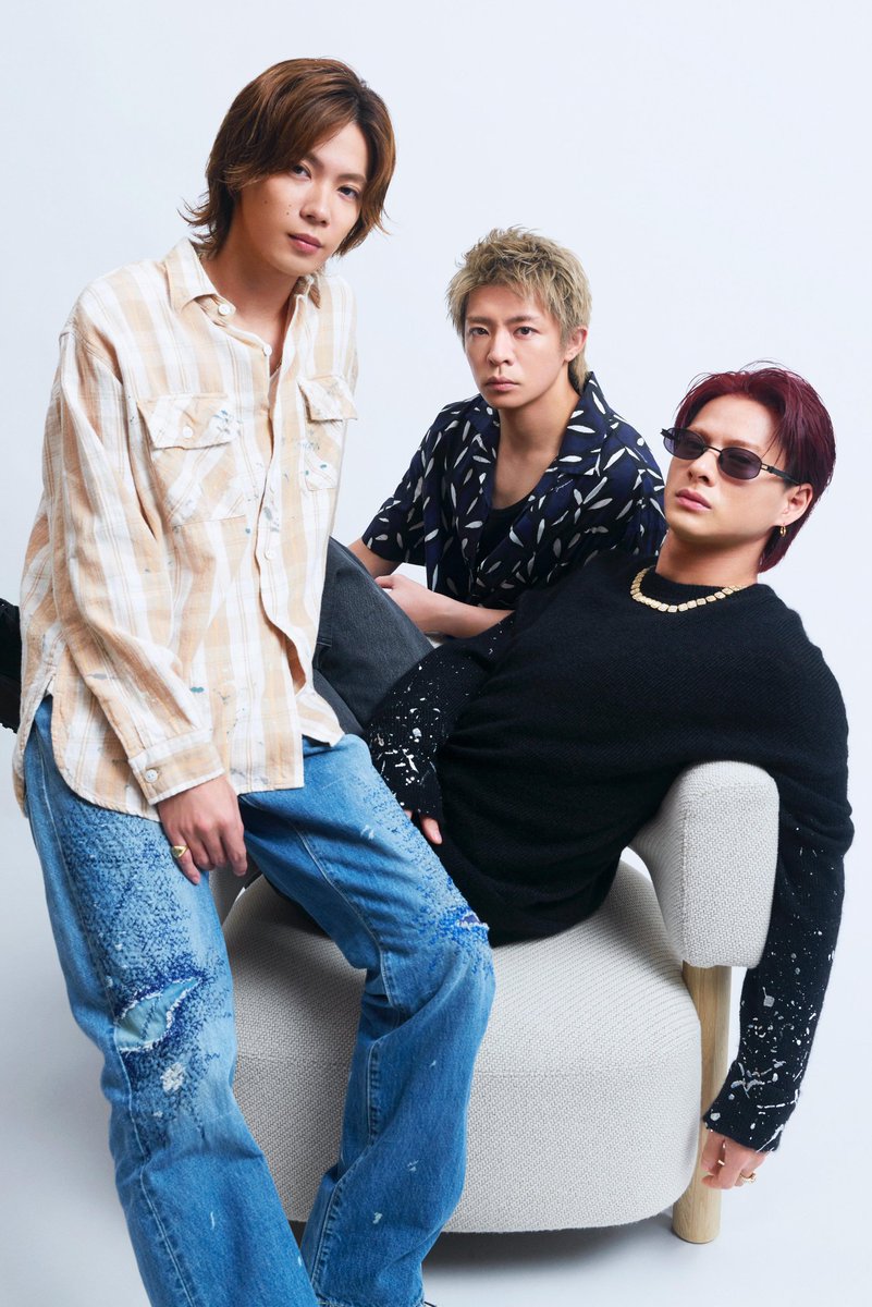 試験のために証明写真撮ったら いつも #Number_i ばっかり見てるから